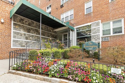 apt-7c-2 Bronxville Rd, Yonkers, NY, 10708-6128 | Card Image