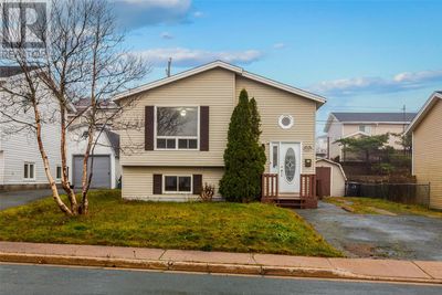 20 Frontenac Ave, Home with 5 bedrooms, 2 bathrooms and null parking in Mount Pearl NL | Image 2