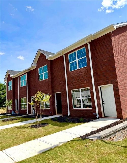2447 Terrace Vw Nw, Gainesville, GA, 30501-7849 | Card Image
