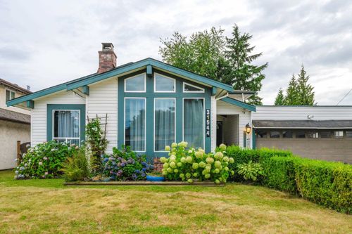31544 Sunnyside Cres, Abbotsford, BC, V2T4B3 | Card Image