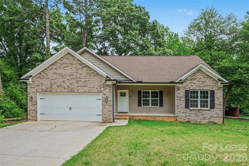 324 N Milford Dr, Salisbury, NC, 28144-2153 | Card Image