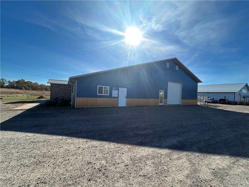 12605 40th Ave, CHIPPEWA FALLS, WI, 54729-6597 | Card Image