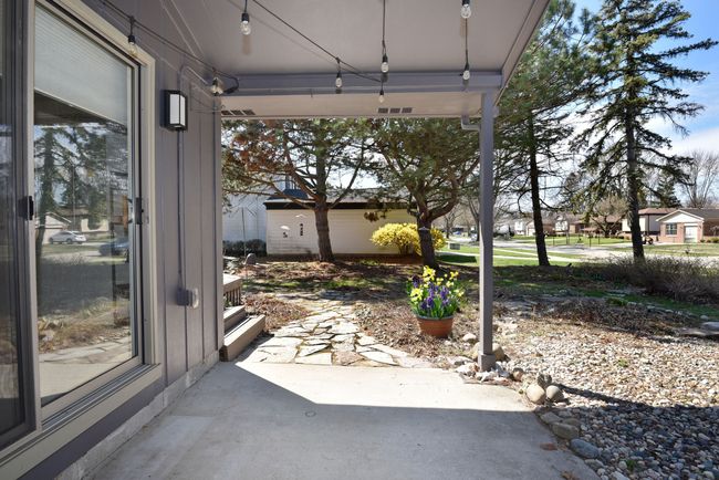 2370 Topaz Dr, House other with 4 bedrooms, 3 bathrooms and null parking in Troy MI | Image 30
