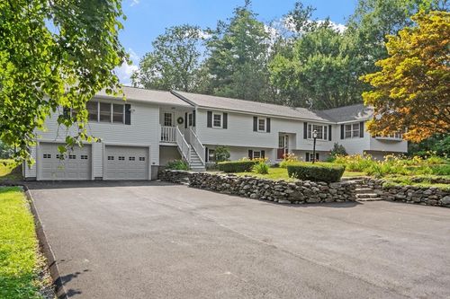 95 Worcester Rd, Westminster, MA, 01473-1548 | Card Image
