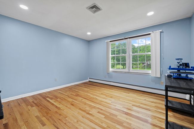 21 Sunnyside Dr, House other with 3 bedrooms, 3 bathrooms and null parking in Northford CT | Image 23