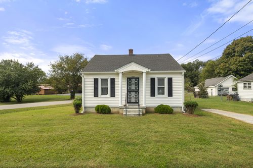 2204 Denham Ave, Columbia, TN, 38401-4427 | Card Image