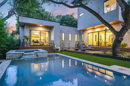 403 Ridgewood Rd, Austin, TX, 78746-5786 | Card Image