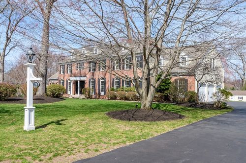 25 Greenwood Rd, Hopkinton, MA, 01748-1183 | Card Image