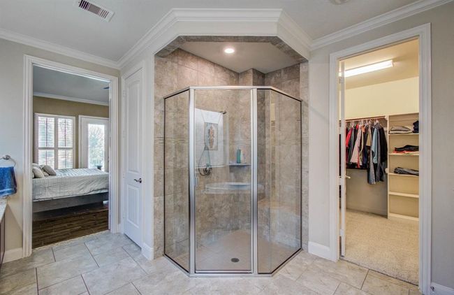 Shower in the primary bathroom. | Image 34