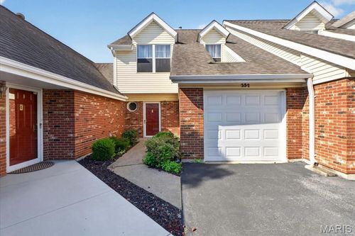 b-352 Windsor Pl, Saint Peters, MO, 63376-1584 | Card Image