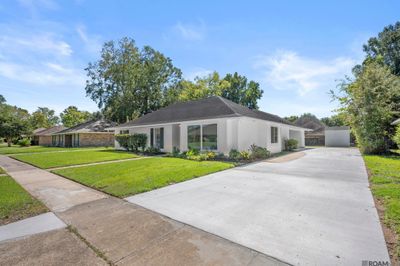 10312 Azrok Ave, House other with 3 bedrooms, 2 bathrooms and null parking in Baton Rouge LA | Image 2