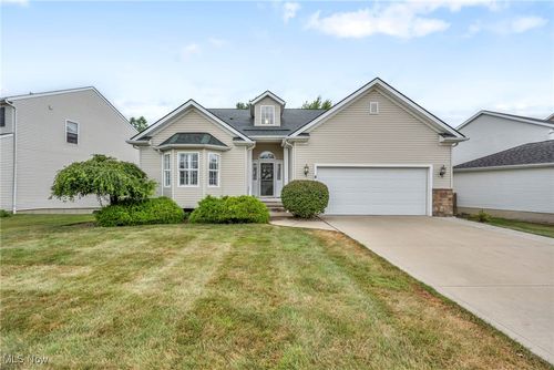 1044 Tradewinds Cv, Painesville, OH, 44077-4678 | Card Image