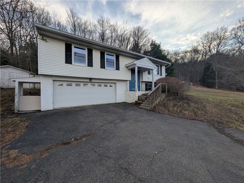 32 Nuel Court, Owego, NY, 13760 | Card Image