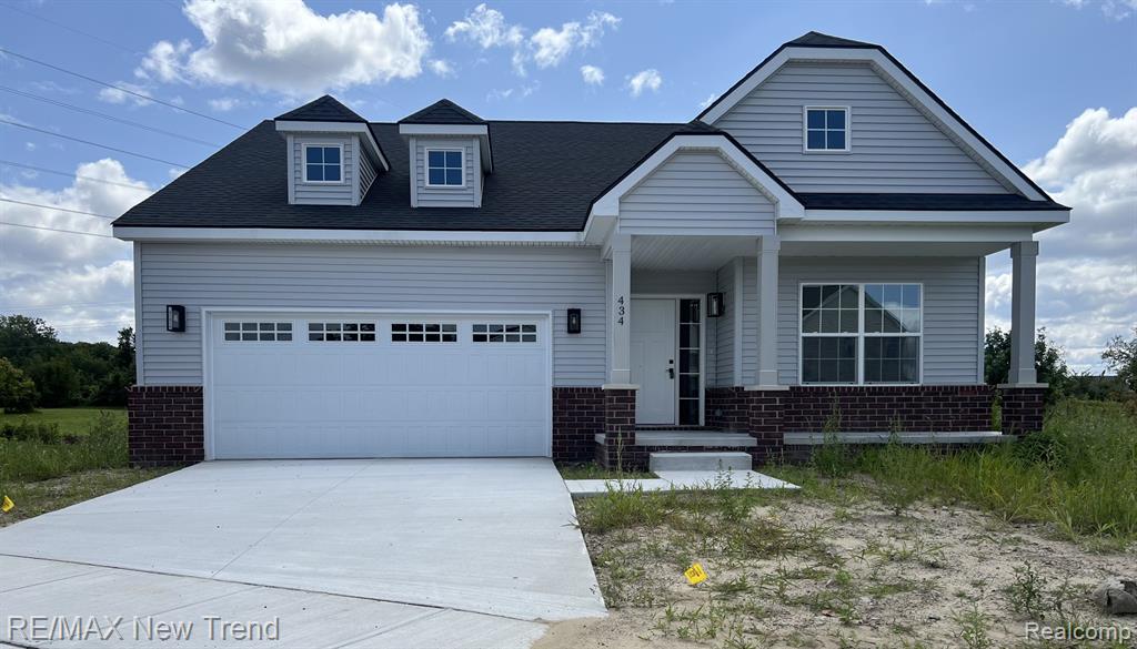Pattan Dr, Wixom, MI 48393