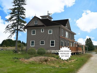 253 Craig Sideroad, Home with 6 bedrooms, 4 bathrooms and 8 parking in Oro Medonte ON | Image 1