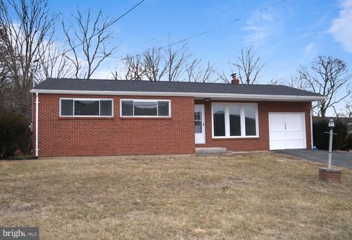 2226 Hyndman Rd, Hyndman, PA, 15545-7737 | Card Image