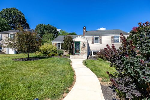 1133 Highland Ave, BETHLEHEM, PA, 18018-2138 | Card Image