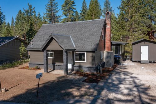1666 Arapahoe St, South Lake Tahoe, CA, 96150-5271 | Card Image