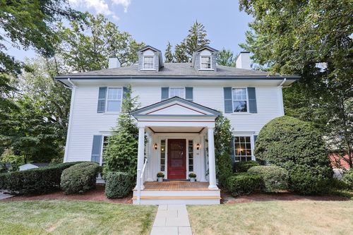 33 Birch Hill Rd, Newton, MA, 02465-2552 | Card Image