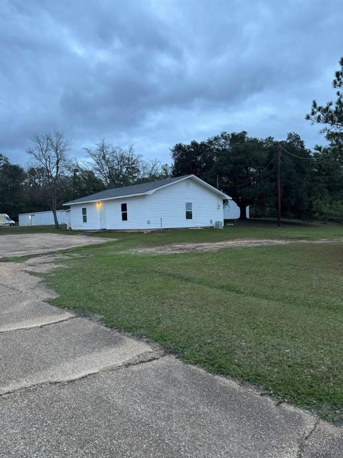 923 Avenue G, Kentwood, LA, 70444-2636 | Card Image