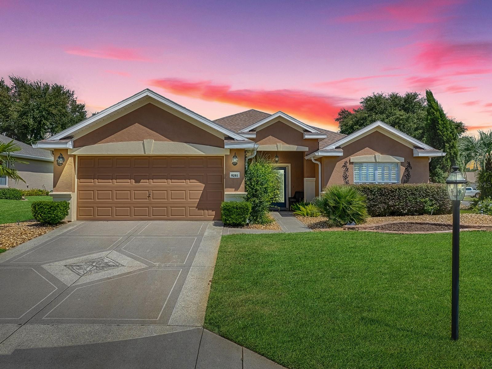 121st Loop, Summerfield, FL 34491