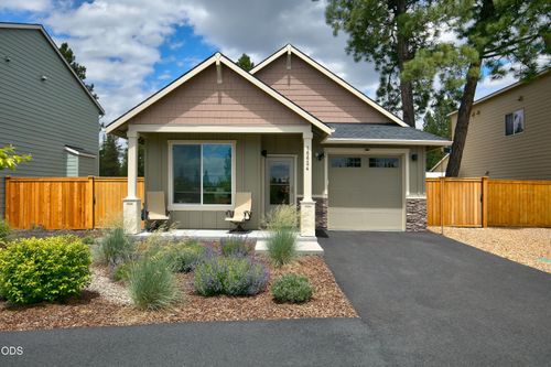 16624 Pine Creek Dr, La Pine, OR, 97739-8707 | Card Image