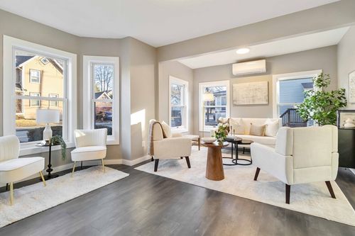 12 Cottage St, Stoneham, MA, 02180-3528 | Card Image