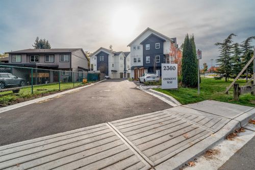 8-2360 Crescent Way, Abbotsford, BC, V2S3M2 | Card Image