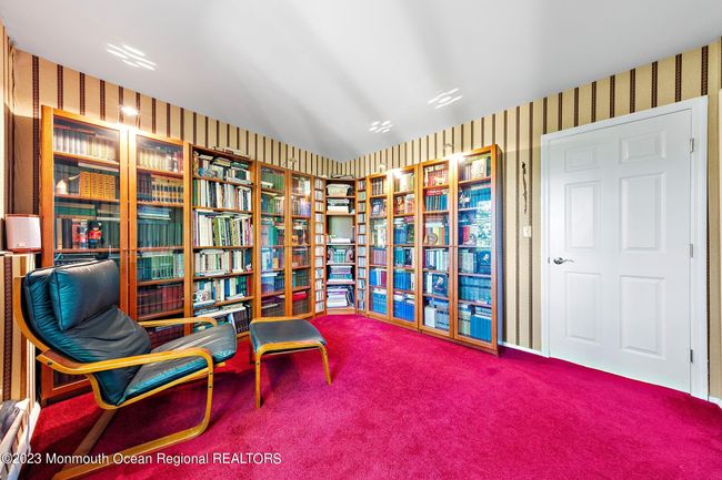 10 Edgewood Dr, House other with 5 bedrooms, 3 bathrooms and null parking in Holmdel NJ | Image 40