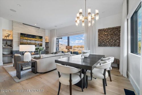 400 Hidden Hollow Dr, Jackson, WY, 83001 | Card Image