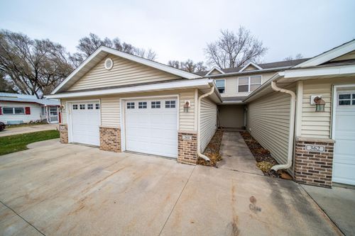 364 Main St N, Chatfield, MN, 55923-1151 | Card Image