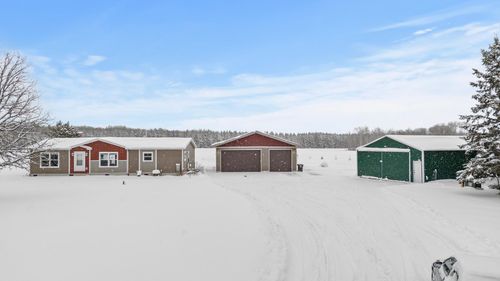 5758 83rd Ave Sw, Verndale, MN, 56481-1001 | Card Image