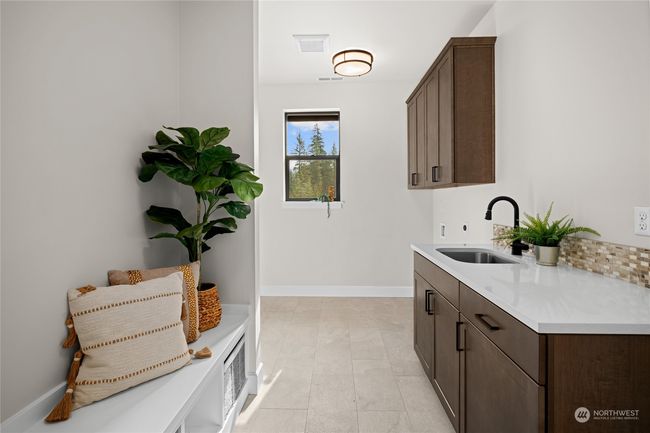 Laundry/Mud Room adjacent to the Kitchen. | Image 14