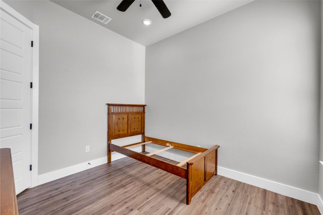 100 S Thomas Cv, House other with 4 bedrooms, 3 bathrooms and null parking in Burnet TX | Image 17