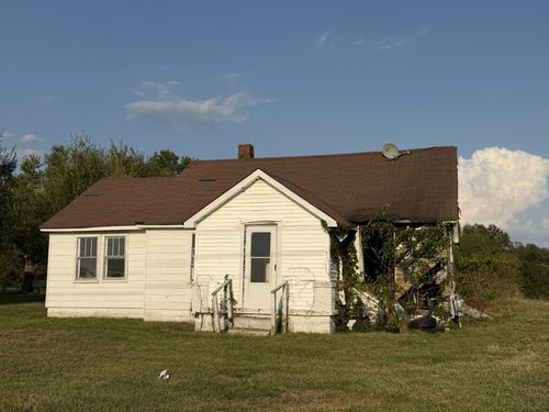 311 Old Highway 109, Portland, TN, 37148-4945 | Card Image