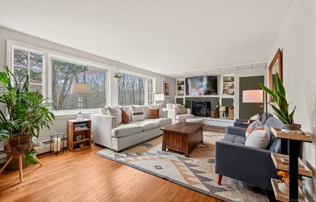 106 Neck Rd, House other with 5 bedrooms, 3 bathrooms and 3 parking in Old Lyme CT | Image 4