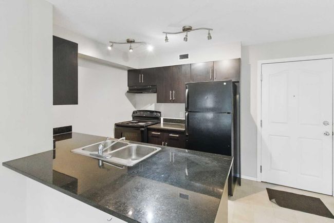 315 - 7130 80 Avenue Ne, Condo with 2 bedrooms, 2 bathrooms and 2 parking in Calgary AB | Image 8