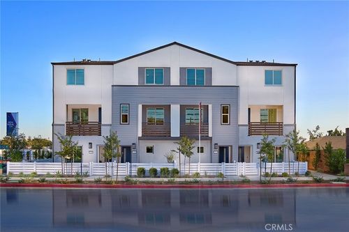 1313 W North Pinecrest, Ontario, CA, 91762 | Card Image