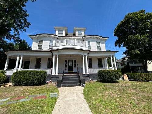 1-79 Church St, Winchester, MA, 01890-2520 | Card Image