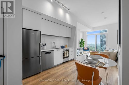 2008-101 Roehampton Avenue, Toronto (Mount Pleasant West), ON, M4P2W2 | Card Image