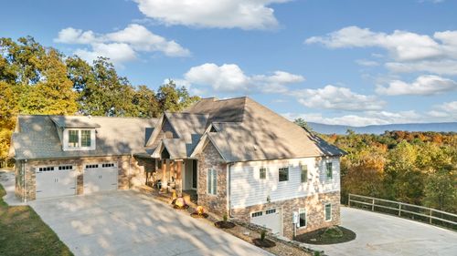 549 Old Bacon Rd Ne, Charleston, TN, 37310-6049 | Card Image