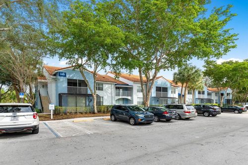 3111 Clint Moore Rd, Boca Raton, FL, 33496-3381 | Card Image