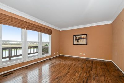 SPACIOUS WITH LOTS OF NATURAL LIGHT | Image 3