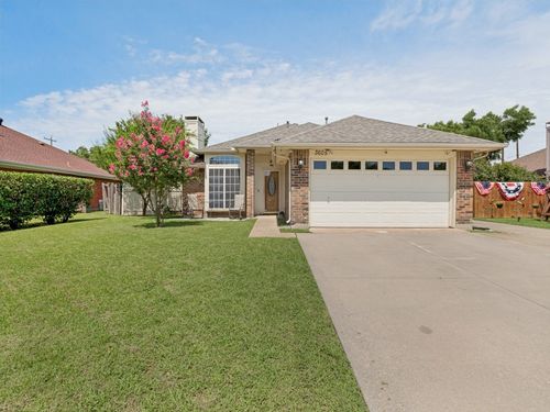 3605 Royal Valley Road, Grand Prairie, TX, 75052 | Card Image