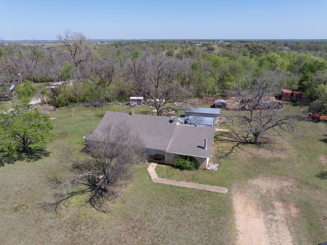 Bird's eye view with a view of trees | Image 15