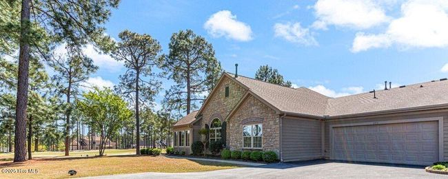 105 W Chelsea Ct, Condo with 2 bedrooms, 2 bathrooms and 2 parking in Southern Pines NC | Image 33