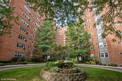 415-4950 N Marine Drive, Chicago, IL, 60640 | Card Image