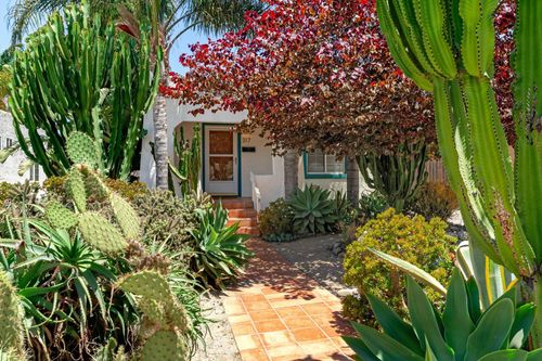 317 El Medio St, Ventura, CA, 93001 | Card Image