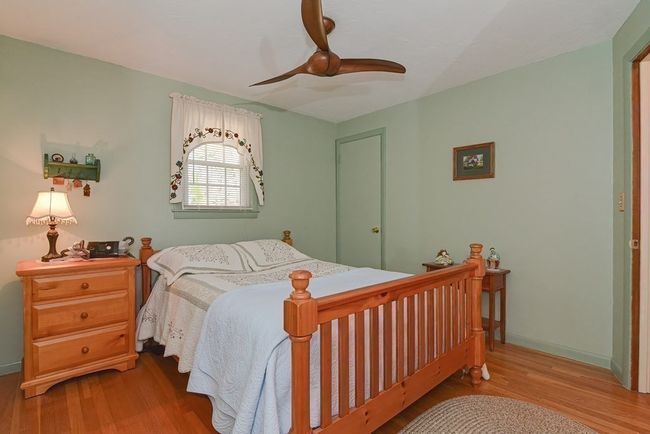 21 Edlin St, House other with 3 bedrooms, 1 bathrooms and 1 parking in Worcester MA | Image 20