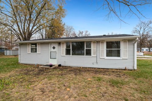 7602 Cadet Rd, Machesney Park, IL, 61115-3018 | Card Image